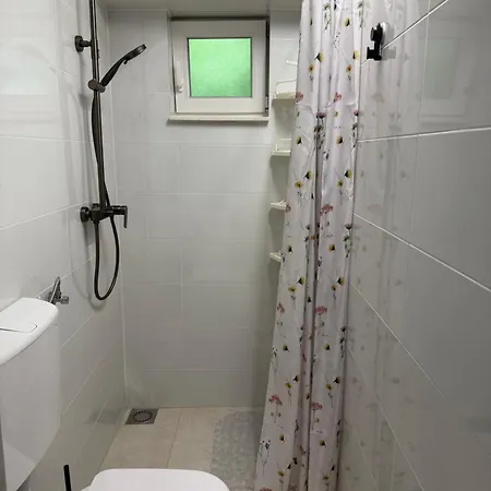 Apartamento Vacation Noemi Zmijavci